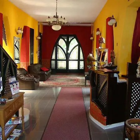 Western Janus Atrium 3*